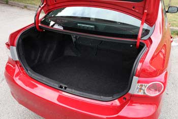 2011 Toyota corolla trunk size