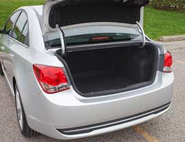2012 Chevrolet Cruze trunk