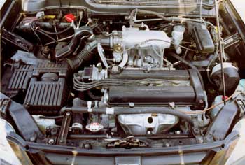 Honda CR-V 2.0L 4-cylinder engine