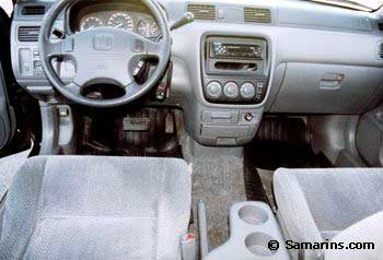 Honda CR-V interior