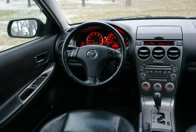 Mazda 6 2003 Red. Mazda 6 interior.
