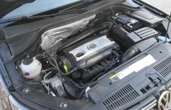 2015 Volkswagen Tiguan 2.0L TSI  engine