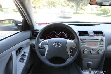 2011 Toyota Camry steering wheel