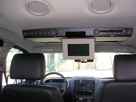 2006 Ford Explorer rear entertainment system with a DVD player