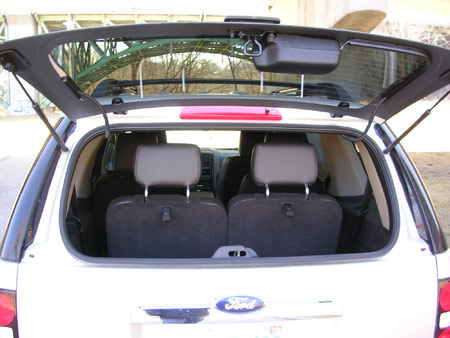 2006 Ford Explorer rear entertainment system with a DVD player