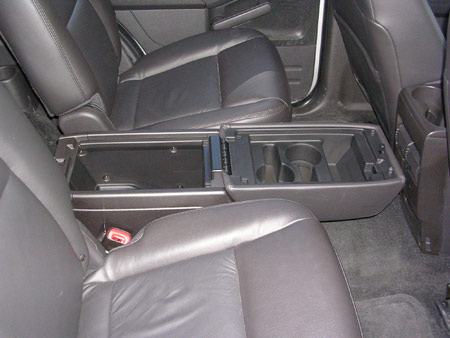 2006 Ford Explorer the second-row storage