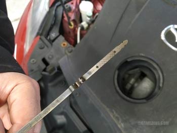 No oil on the dipstick