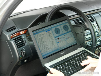 Scanning the car computer for check engine codes