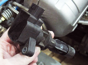 On-plug ignition coil