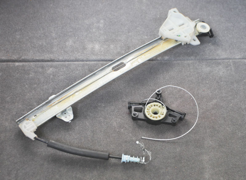 Window regulator, Window motor: how it works, problems ...