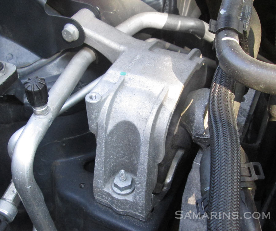 2005 toyota sienna engine mount replacement