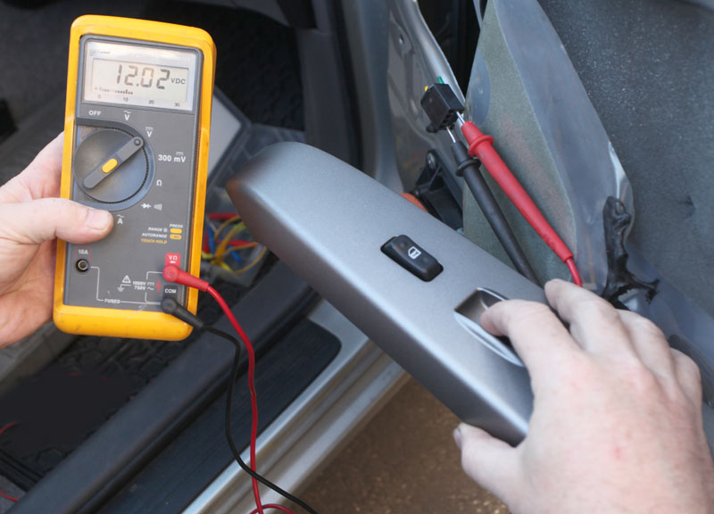 Window regulator, Window motor: how it works, problems, symptoms