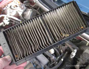 Dirty cabin air filter