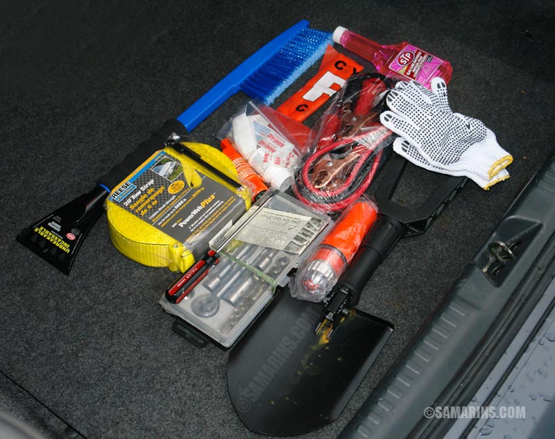 How to prepare your car for winter driving, winter emergency kit