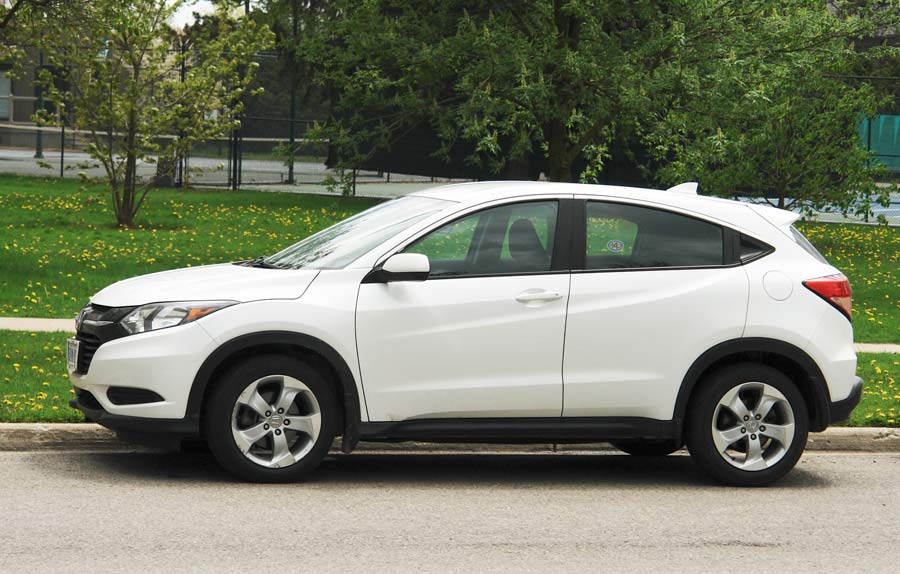 2016 Honda HR-V Review & Ratings