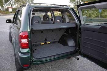 2006 2012 Toyota Rav4 Engine Problems Fuel Economy Pros And Cons Photos