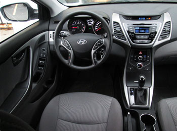 Hyundai Elantra interior