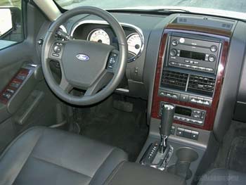 Ford Explorer 2006 interior
