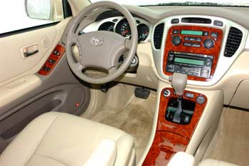 2007 Toyota Highlander interior