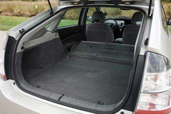 Toyota Prius 2004 interior