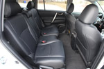 Toyota Highlander second-row seat