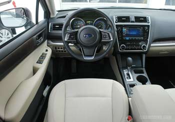 2018 Subaru Outback interior